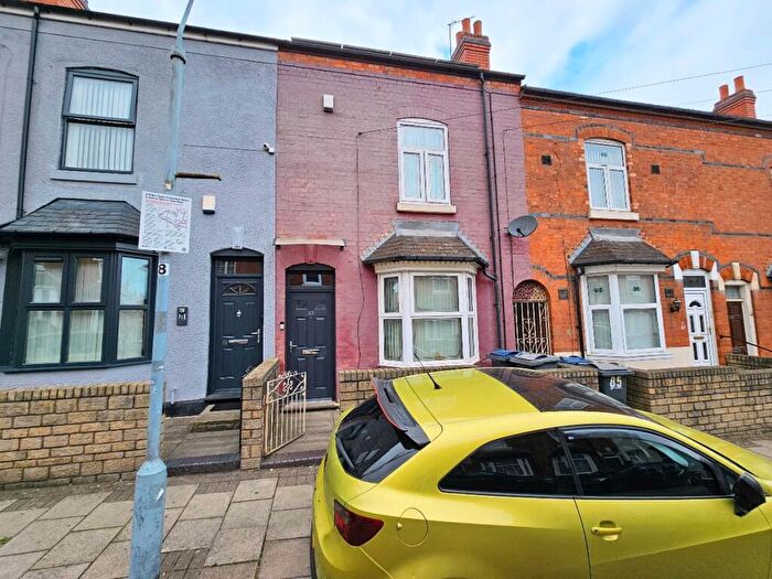 3 Bedroom Terraced House For Sale In Alfred Road, Birmingham, B21