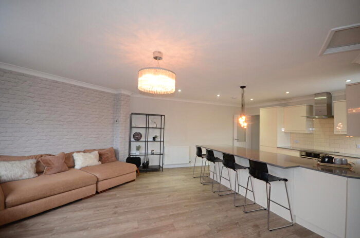 2 Bedroom Apartment To Rent In St Leonards Road, SL4