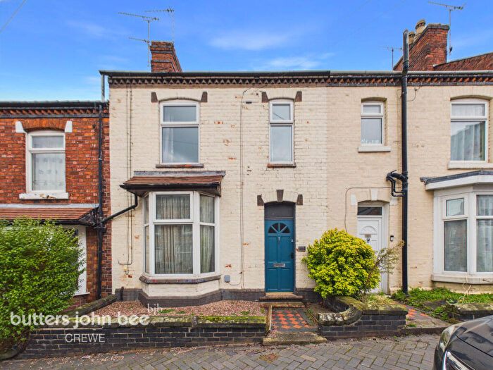 2 Bedroom Terraced House For Sale In Adelaide Street, Crewe, CW1