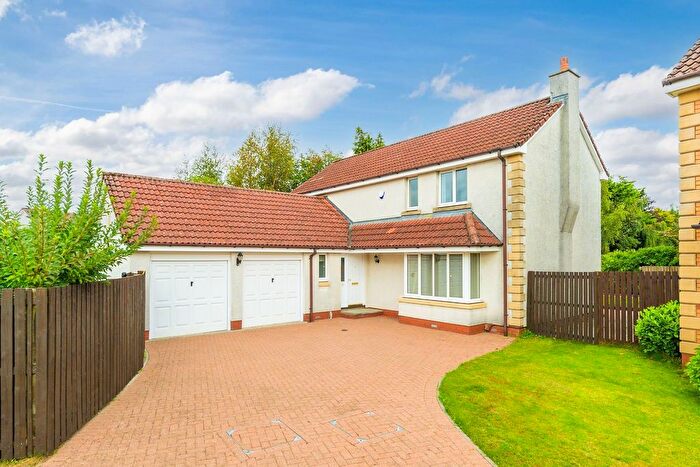 4 Bedroom Villa For Sale In Alloway Wynd, Larbert, FK5