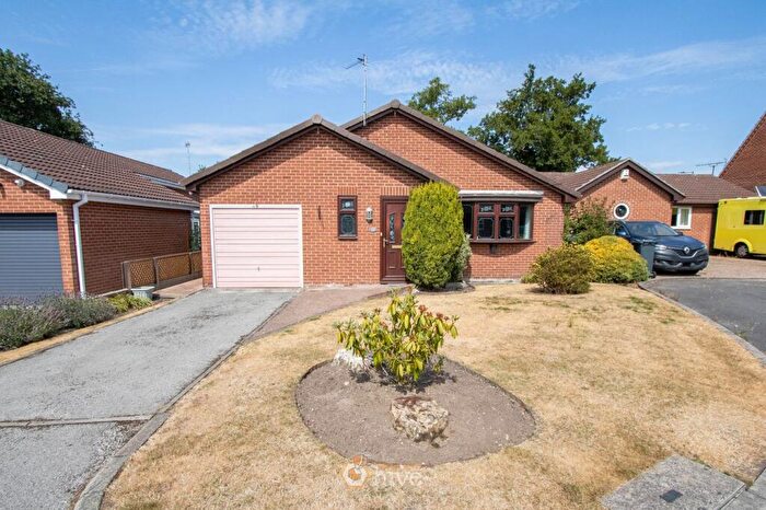 3 Bedroom Detached Bungalow For Sale In Clayworth Drive, Bessacarr, Doncaster, DN4