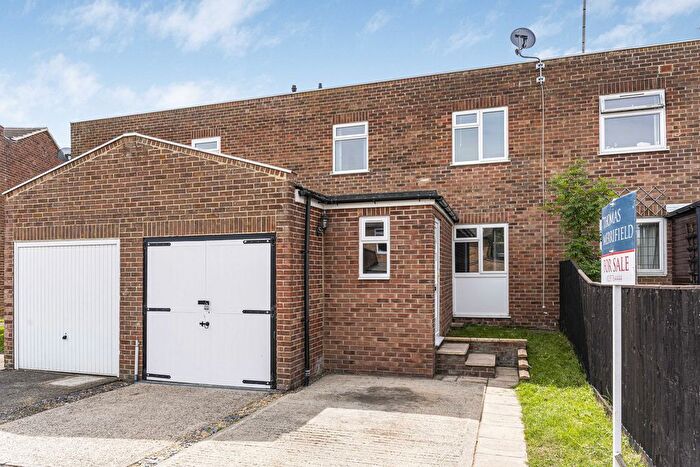 3 Bedroom Terraced House For Sale In Hiskins, Wantage, OX12