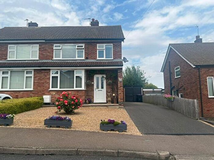 3 Bedroom House To Rent In Roxburgh Road, Stamford, PE9