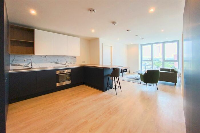 2 Bedroom Flat To Rent In Riverview, New Bailey Street, Salford, M3