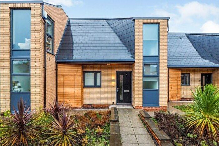 3 Bedroom Semi-Detached House To Rent In West Place Court, Nottingham, NG2