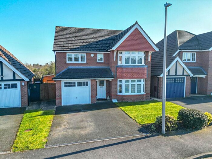 4 Bedroom Detached House For Sale In Corrib Road, Nuneaton, CV10