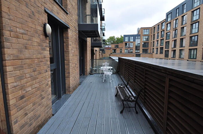 2 Bedroom Apartment To Rent In Southside Apartment, Birmingham, B5