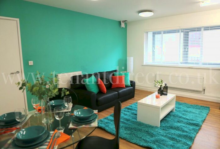 4 Bedroom Apartment To Rent In Carlton House, Carlton Place, Southampton, SO15
