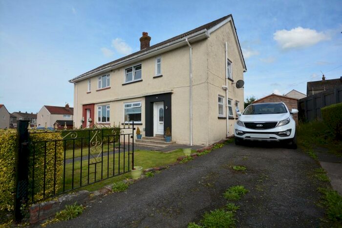 3 Bedroom Semi-Detached House For Sale In Kerrmuir Avenue, Hurlford, Kilmarnock, KA1