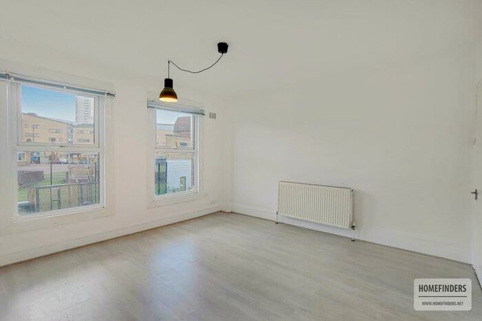 1 Bedroom Flat To Rent In Rendlesham Road, Clapton, E5