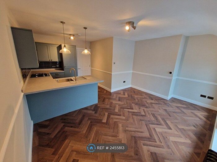2 Bedroom Flat To Rent In Adelaide Terrace, Liverpool, L22