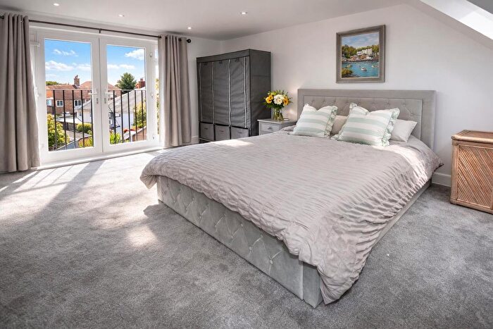 4 Bedroom Terraced House For Sale In Albany Road, Old Windsor, SL4