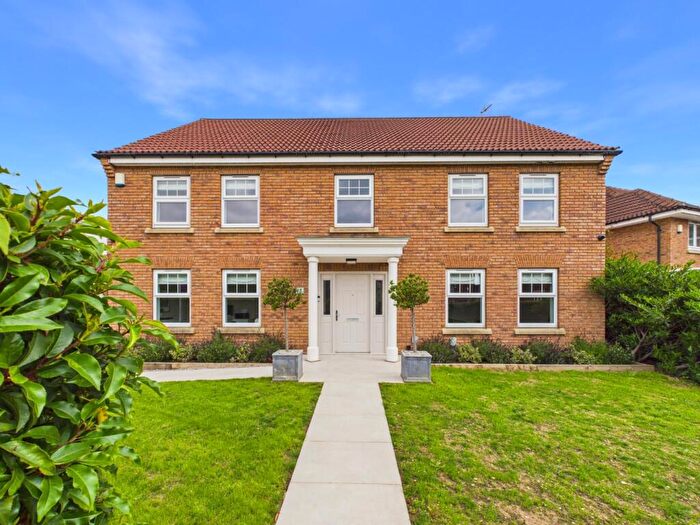 4 Bedroom Detached House For Sale In The Pines, Kingswood, Hull, East Riding Of Yorkshire, HU7