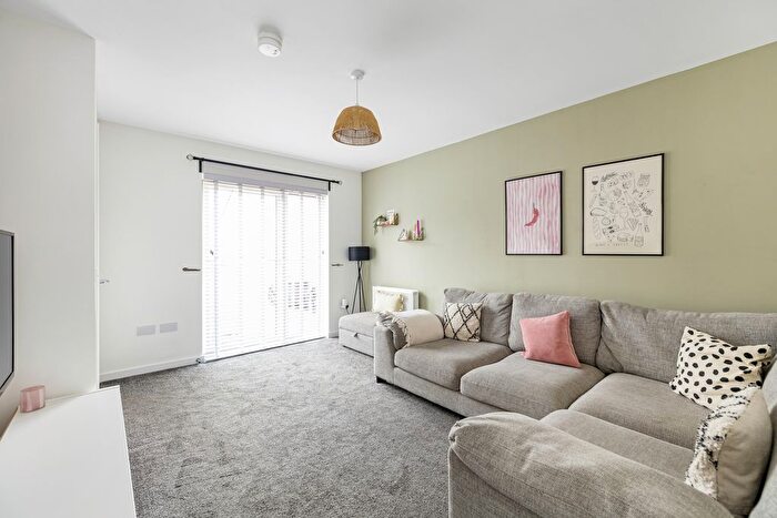 2 Bedroom Terraced House For Sale In Weir Street, Sighthill, Edinburgh, EH11