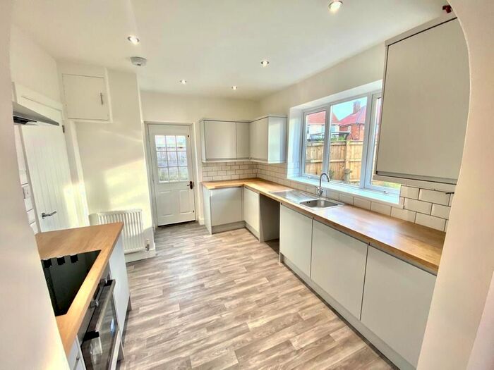 3 Bedroom Semi-Detached House To Rent In Rochester Road, Billingham, TS23