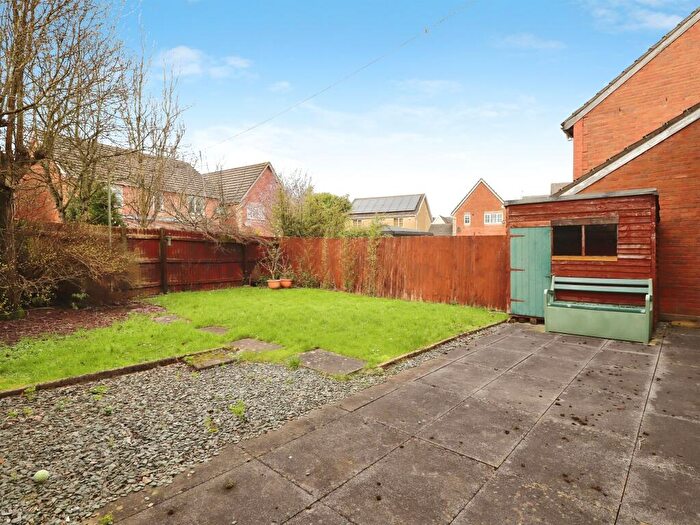 3 Bedroom Detached House For Sale In Clos Eiddiw, Cardiff, CF5