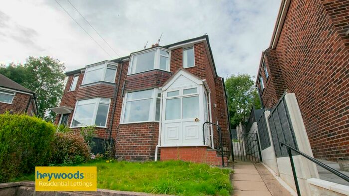 2 Bedroom Semi-Detached House To Rent In Croft Crescent, Penkhull, Stoke-on-Trent, ST4