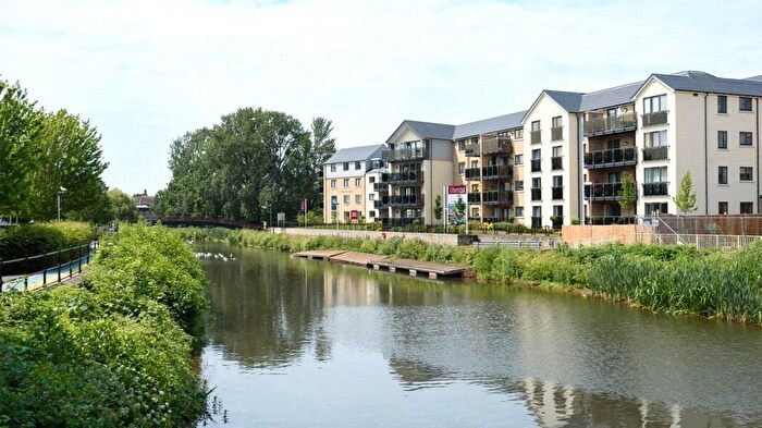 1 Bedroom Flat For Sale In Apartment, Riverain Lodge, Taunton, TA1