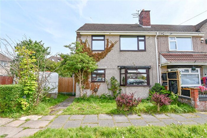 3 Bedroom End Of Terrace House For Sale In Ravenhill Crescent, Moreton, Wirral, CH46