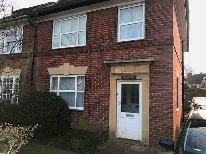 4 Bedroom House To Rent In Headington Road, Headington, Oxford, OX3