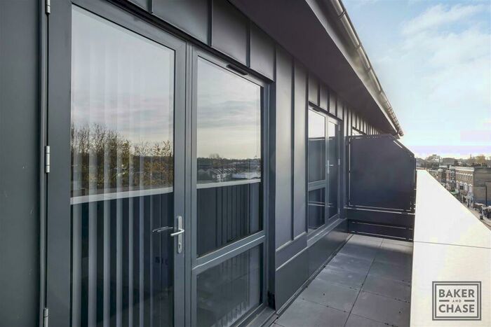 1 Bedroom Flat To Rent In Merchant Heights, High Road, Tottenham, N17