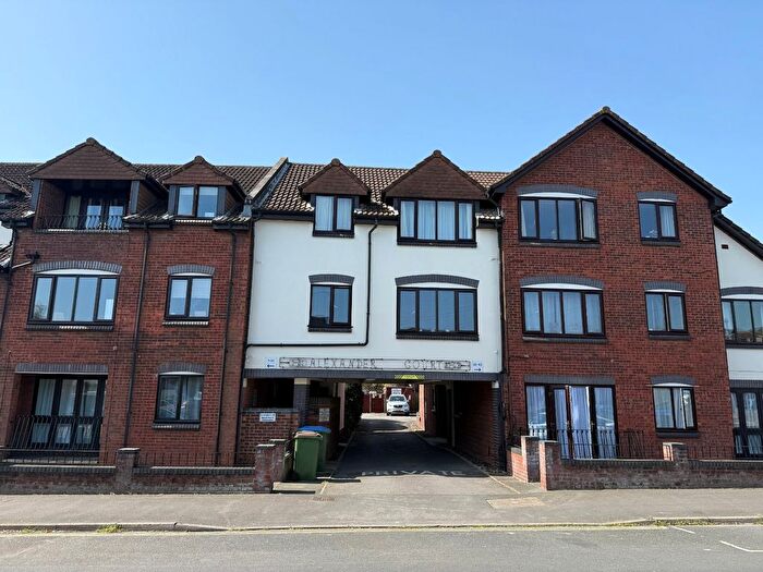 1 Bedroom Flat To Rent In Park Road, Southampton, Hampshire, SO15