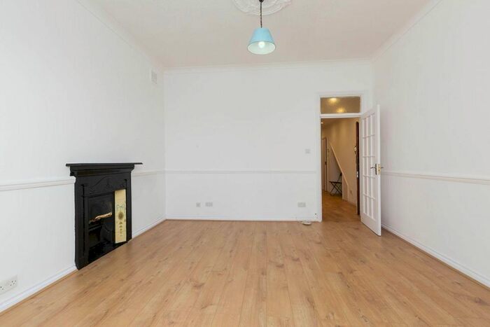2 Bedroom Flat To Rent In Chalkhill Road, Wembley, HA9