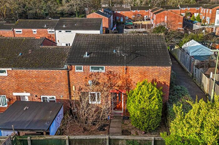 3 Bedroom End Of Terrace House For Sale In Bourne Court, Andover, SP10