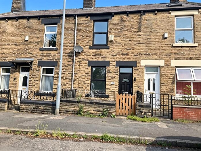 3 Bedroom Terraced House To Rent In Doncaster Road, Barnsley, S71