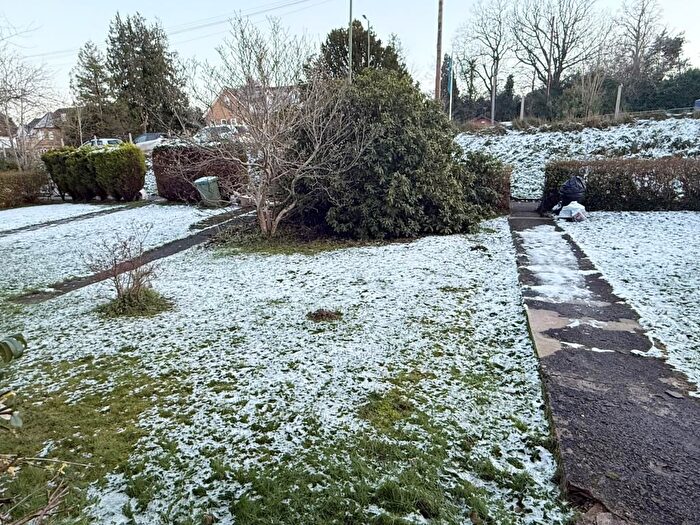 3 Bedroom End Of Terrace House For Sale In Bradbourne Vale Road, Sevenoaks, Kent, TN13