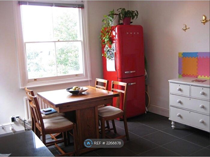 2 Bedroom Flat To Rent In Howard Road, London, E17