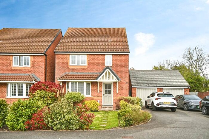 4 Bedroom Detached House For Sale In Hurricane Drive, Calne, SN11