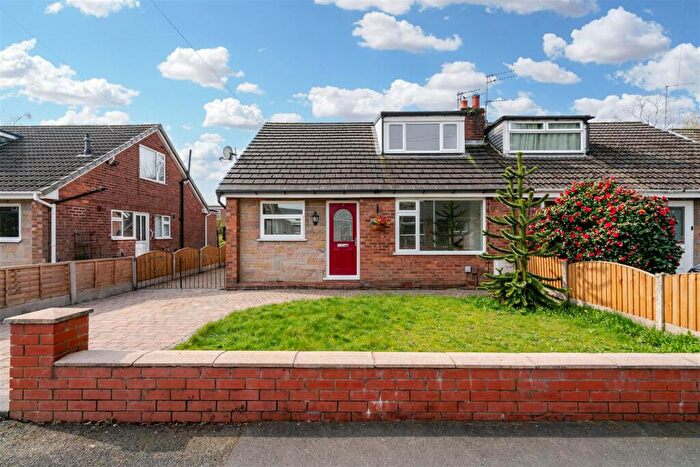 3 Bedroom House To Rent In Washbrook Avenue, Worsley, Manchester, M28