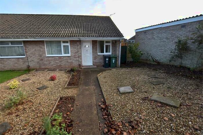 2 Bedroom Semi-Detached Bungalow To Rent In Corfe Close, Nailsea, North Somerset, United Kingdom, BS48