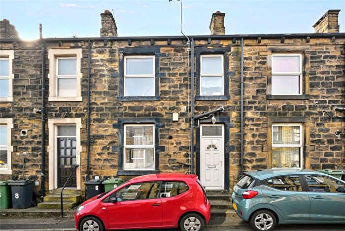 1 Bedroom Terraced House To Rent In Britannia Square, Morley, Leeds, West Yorkshire, LS27