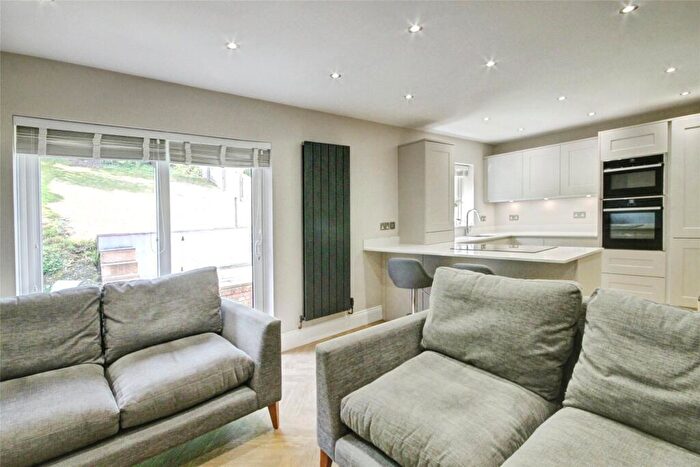 2 Bedroom Flat For Sale In Lowes Wynd, Nevilles Cross, Durham, DH1