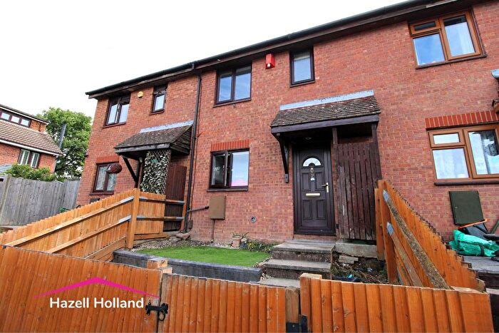 3 Bedroom Terraced House For Sale In Maple Close, Swanley, BR8