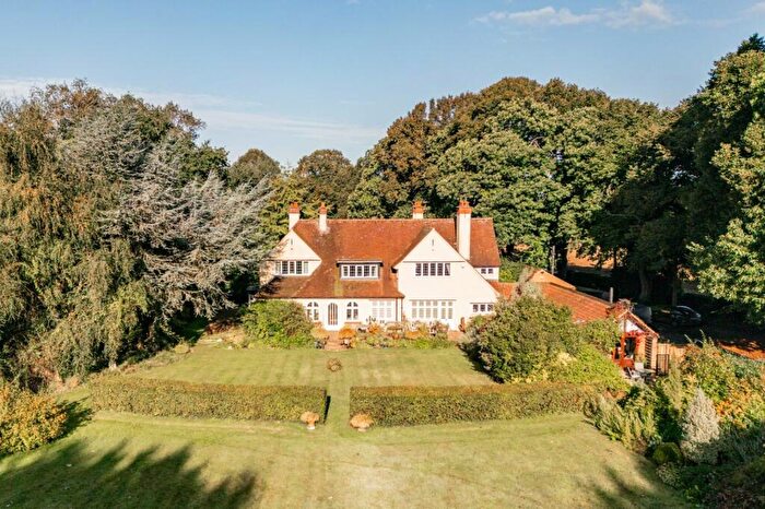 6 Bedroom Detached House For Sale In Seven Acres Lane, Coltishall, Norfolk, NR12