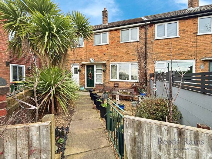 3 Bedroom End Of Terrace House For Sale In Westfield Drive, Ribbleton, Preston, Lancashire, PR2