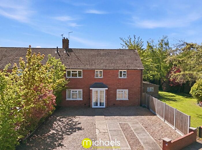 2 Bedroom Maisonette For Sale In Paxman Avenue, Colchester, CO2