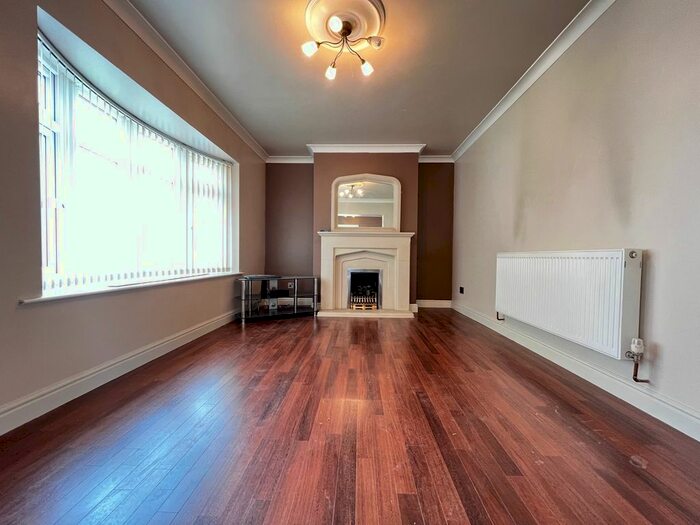 2 Bedroom Semi-Detached House To Rent In Silverton Way, Wednesfield, Wolverhampton, WV11