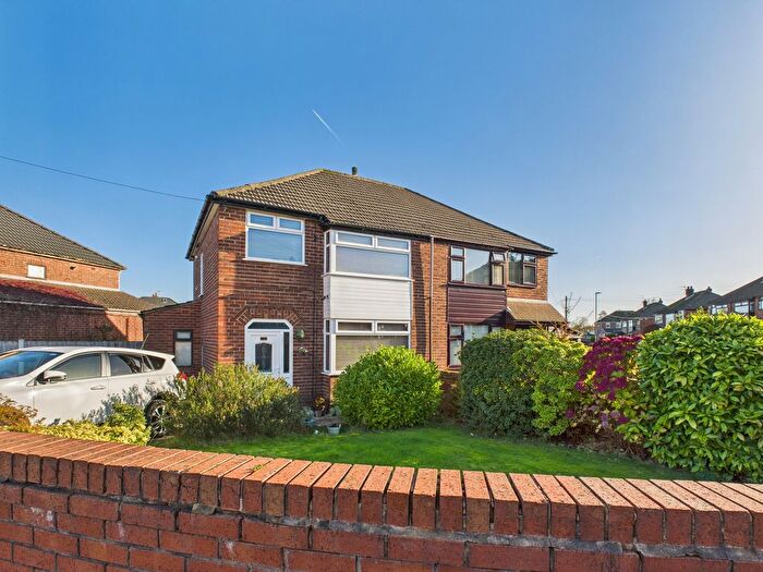 3 Bedroom Semi-detached House For Sale In Loweswater Crescent, Haydock, WA11