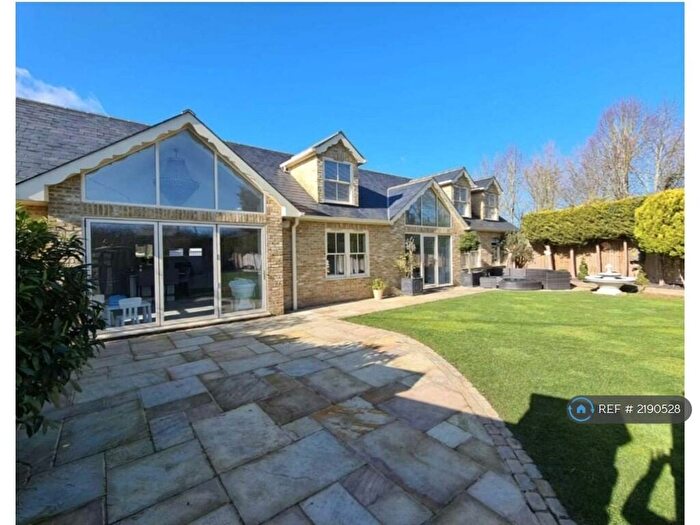 5 Bedroom Detached House To Rent In Little Warley Hall Lane, Brentwood, CM13