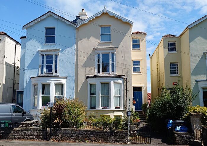 2 Bedroom Flat For Sale In Hampton Park, Redland, Bristol, BS6