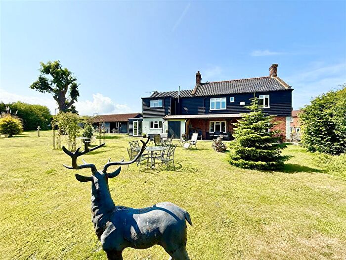 8 Bedroom Detached House For Sale In Stubb Road, Hickling, NR12