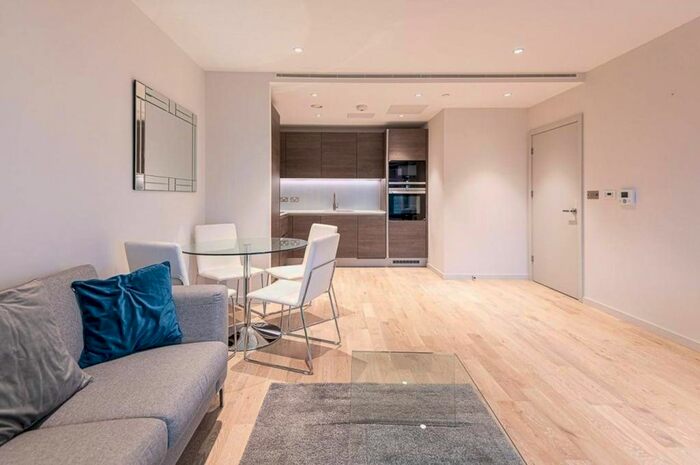 1 Bedroom Flat To Rent In Camley Street, King's Cross, London, N1C