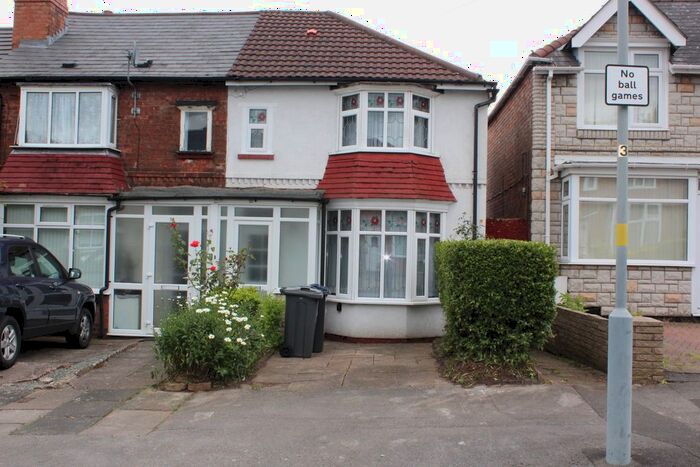 3 Bedroom Semi-Detached House To Rent In Low Wood Road, Birmingham, West Midlands, B23