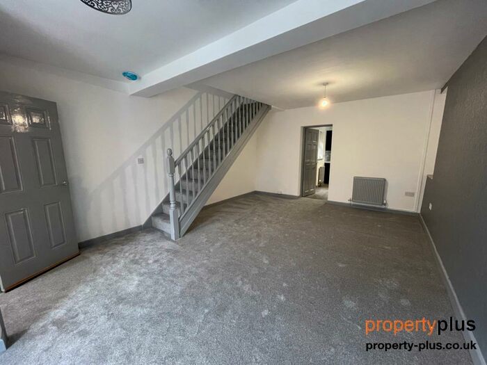 3 Bedroom Terraced House To Rent In Dumfries Street Treherbert - Treherbert, CF42