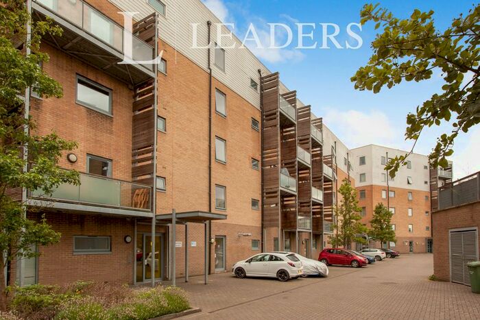 2 Bedroom Flat To Rent In Rustat Avenue, Cambridge, CB1