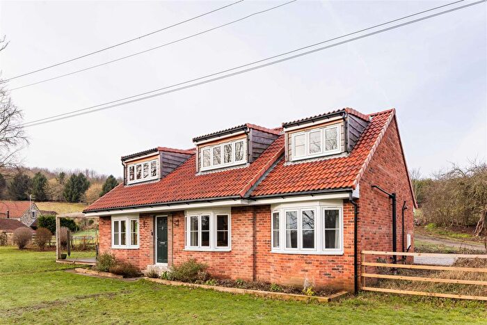4 Bedroom Detached House For Sale In Green Hedges, Green Lane, Stutton, Tadcaster, LS24